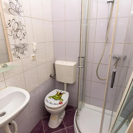 With A Parking Space - Kozjak, - 21754 Apartment Vir